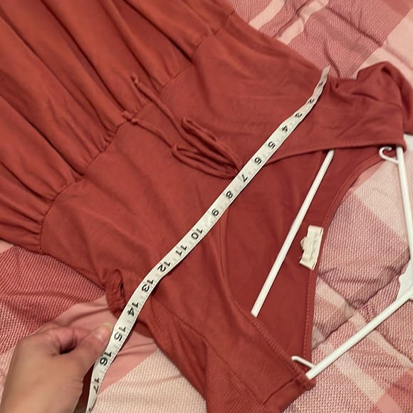 Cute dusty rose colored dress - Picture 7 of 8